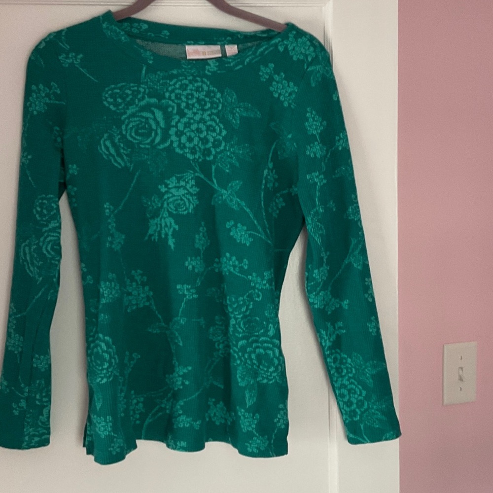 Belle by Kim Gravel Teal Floral Long Sleeve Top
